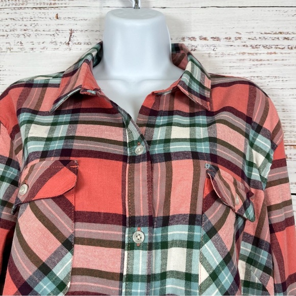 Eddie Bauer Plaid Flannel Button Front Long Sleeve Shirt - Picture 2 of 15